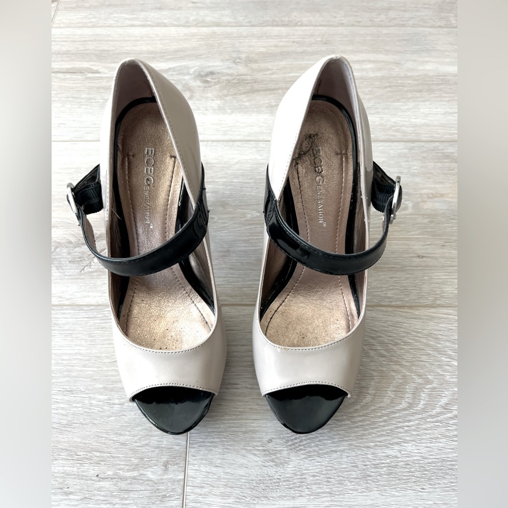 Women’s BCBGeneration High Heels | Size 7 | Black / Tan